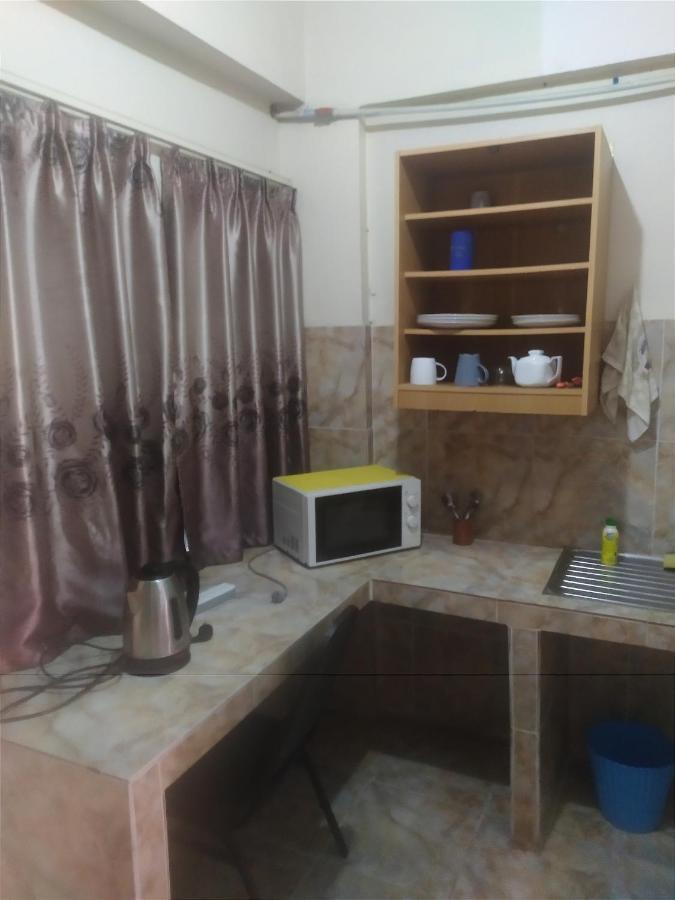 Sv. House Hotel Bãi biển Jomtien Ngoại thất bức ảnh