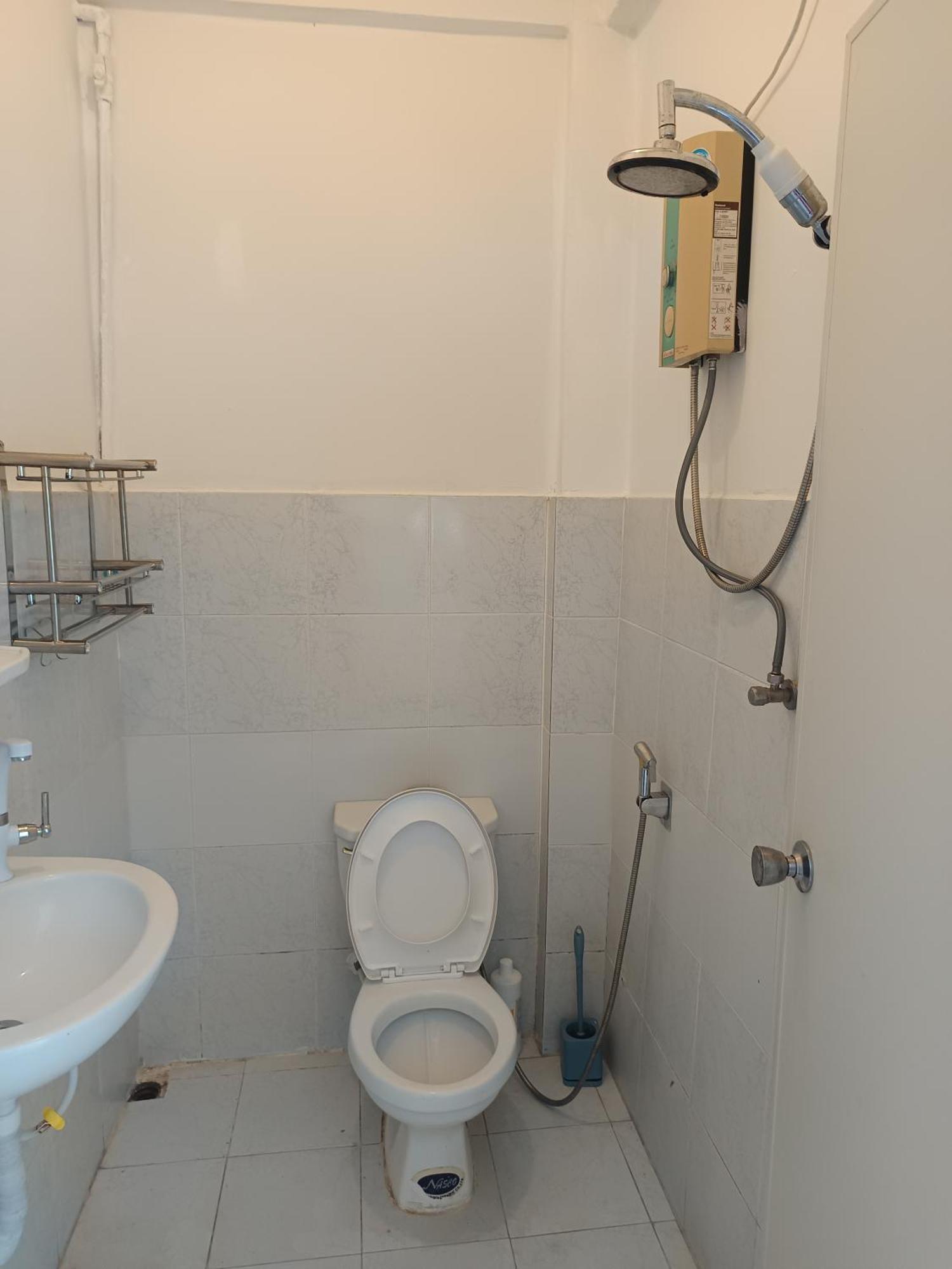 Sv. House Hotel Bãi biển Jomtien Ngoại thất bức ảnh